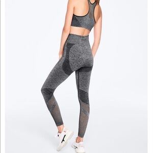 VS PINK Seamless  Workout Tight size S